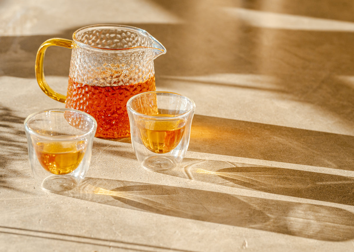 Glass Tea Pot, Grace Farms, 10 oz, Internal Strainer, Engraved Lid, For Tea Sachets Or Loose Leaf Tea