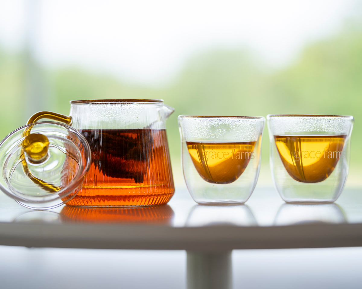 Grace Farms Tea Pot &amp; Glasses